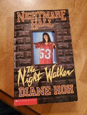 Diane Hoh The Night Walker  Nightmare Hall #9 Vintage 1994 First Print Horror PB